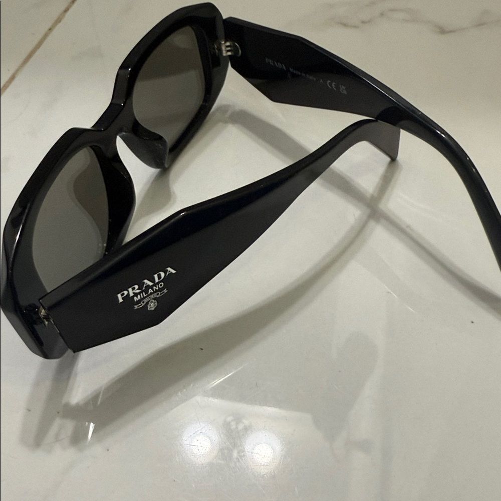 Black Rectangular Mirrored Lense PRADA Sunglasses… - image 3